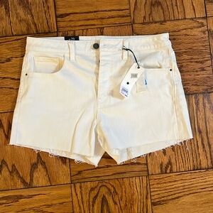 New with tags White frayed jean shorts with button fly W29